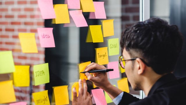 Brand & Communication Strategist