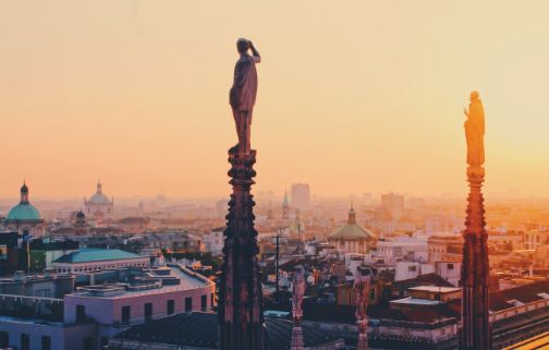 Milan living entertainment