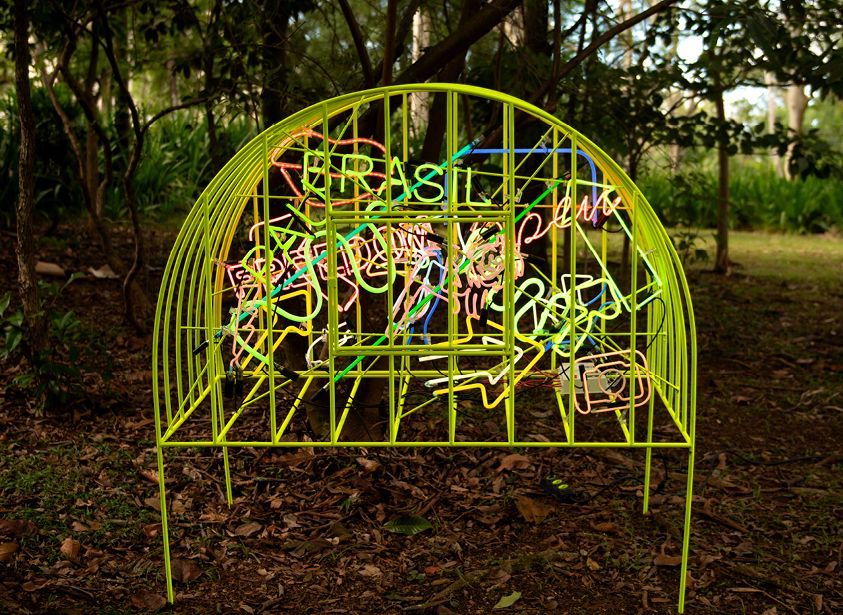 Alê Jordão: when the city becomes creative material